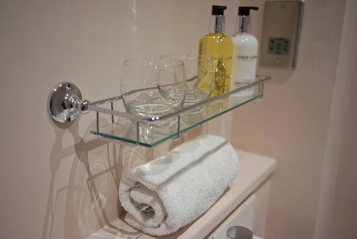 בריסטול The Alma Taverns Boutique Suites Room 2 - Hopewell מראה חיצוני תמונה